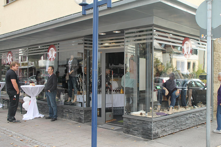 V-Store Fellbach Außenansicht